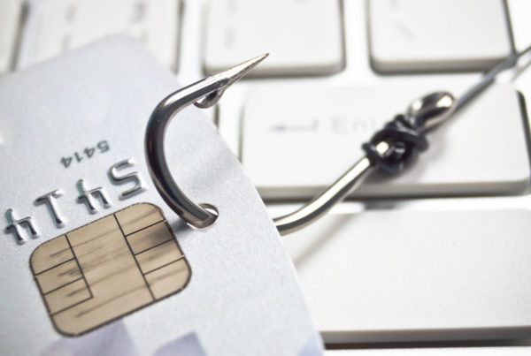 how to avoid internet scams