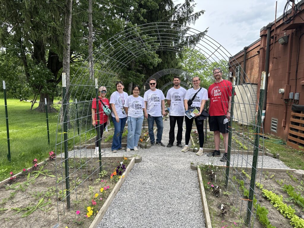 Group photo of Merchants colleagues at United Way Day of Caring